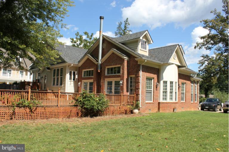 17730 Norwood Road Sandy Spring, MD 20860 - Photo 3 of 30 Exterior (Rear)