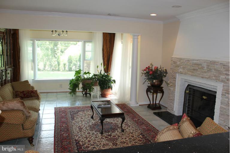 17730 Norwood Road Sandy Spring, MD 20860 - Photo 7 of 30 Interior (General)