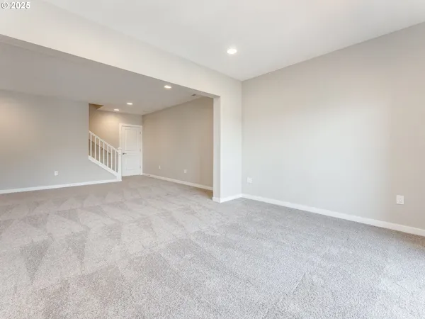 $589,990 | 2111 Northeast Ridge Run Lane, Estacada, OR 97023