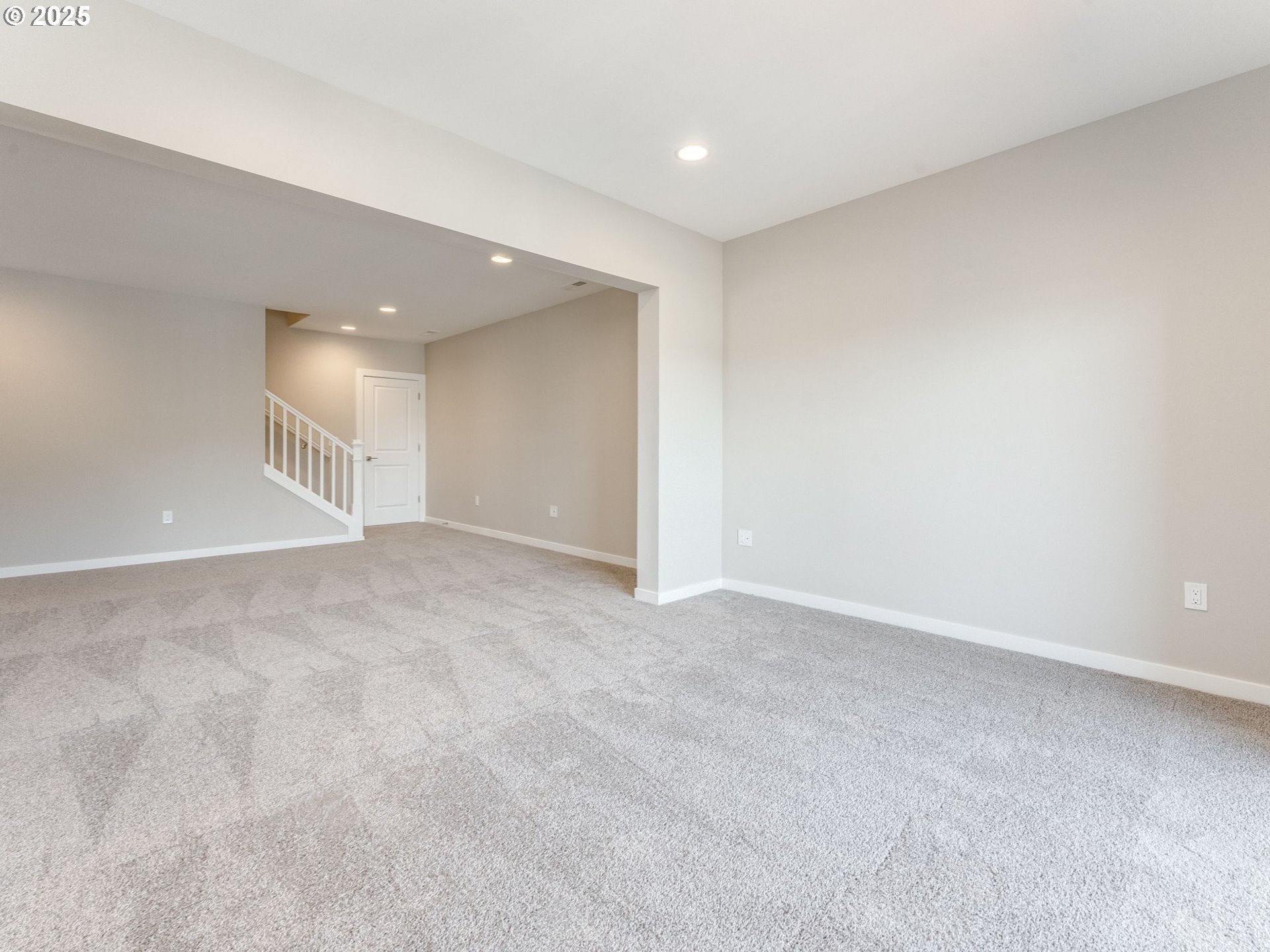 2111 Northeast Ridge Run Lane Estacada, OR 97023 - Photo 29 of 45 a view of an empty room