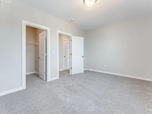 $589,990 | 2111 Northeast Ridge Run Lane, Estacada, OR 97023