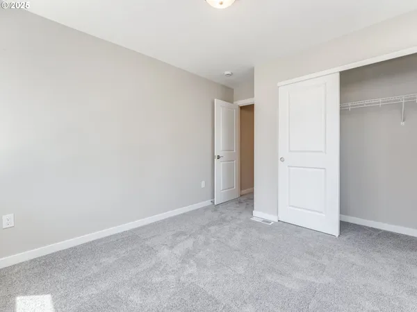 $589,990 | 2111 Northeast Ridge Run Lane, Estacada, OR 97023