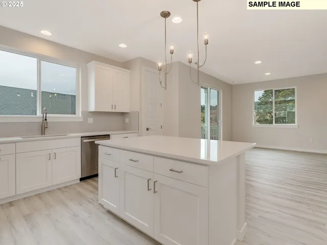 $604,990 | 2111 Northeast Ridge Run Lane, Estacada, OR 97023