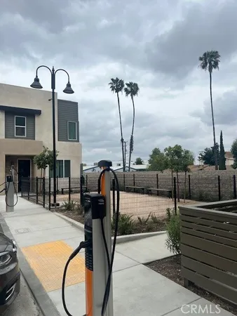 $693,990 | 4007 Vly Oak Lane, Unit B, El Monte, CA 91733