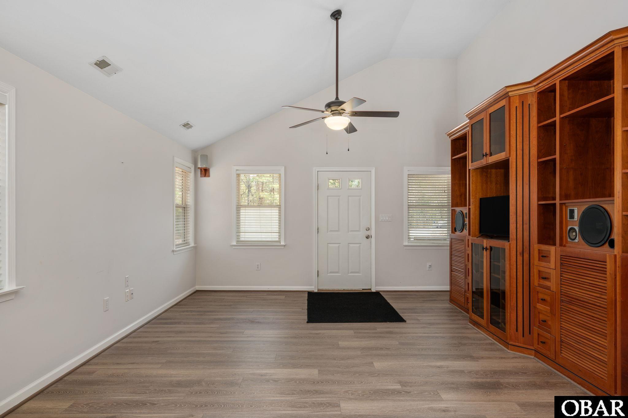 5020 The Woods Road Kitty Hawk, NC 27949 - Photo 7 of 38