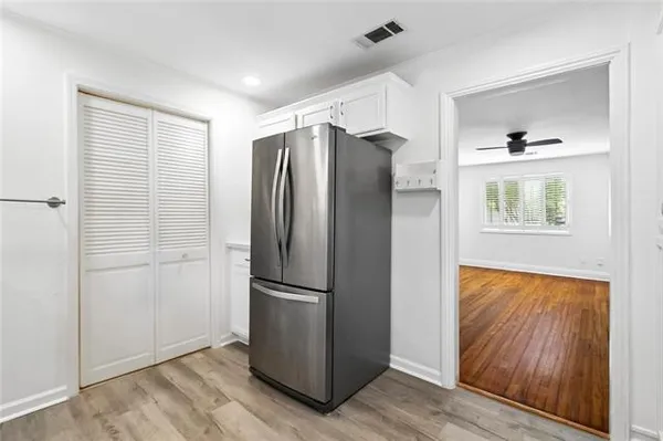 $345,000 | 208 Carrollton Avenue, Metairie, LA 70005