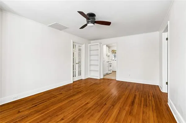$345,000 | 208 Carrollton Avenue, Metairie, LA 70005