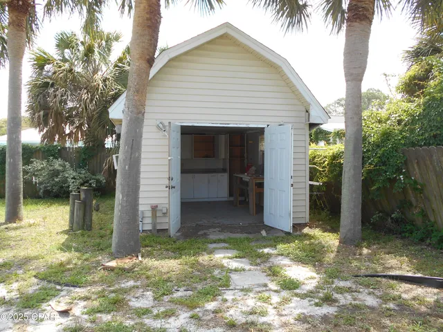 $299,000 | 104 Country Place, Panama City, FL 32408