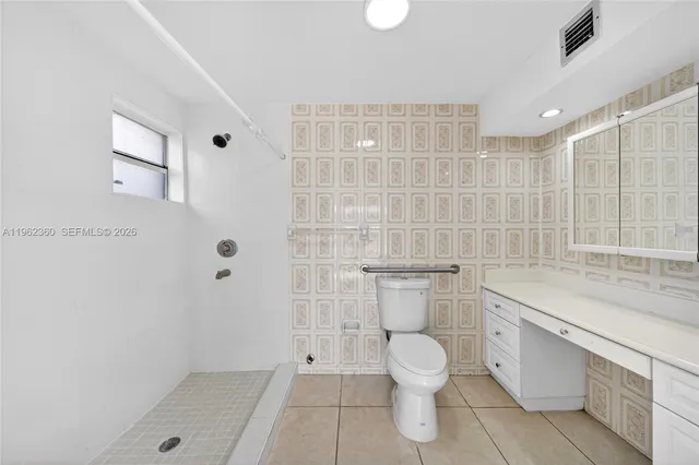 $749,000 | 1285 West 42nd Place, Hialeah, FL 33012