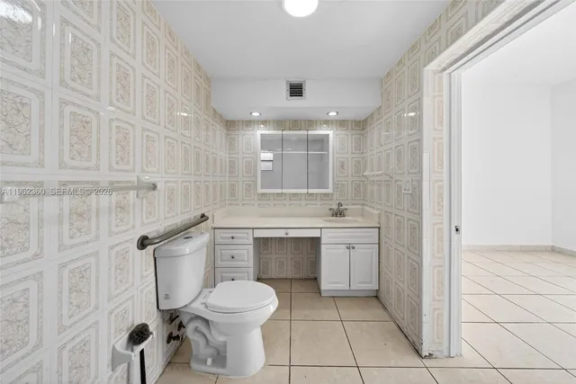 $749,000 | 1285 West 42nd Place, Hialeah, FL 33012