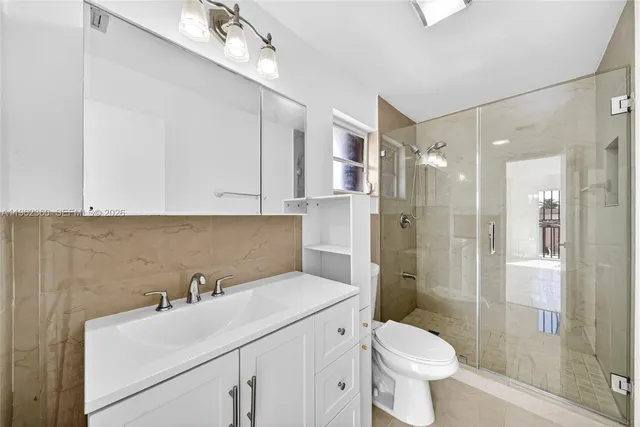 $749,000 | 1285 West 42nd Place, Hialeah, FL 33012