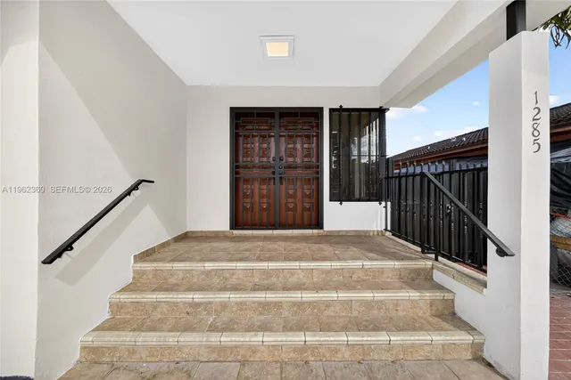 $749,000 | 1285 West 42nd Place, Hialeah, FL 33012