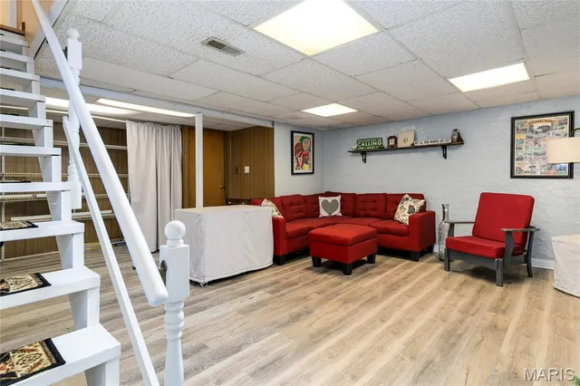 $165,000 | 10905 Carroll Wood Way, St. Louis, MO 63128