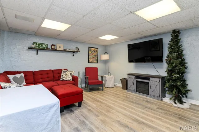 $165,000 | 10905 Carroll Wood Way, St. Louis, MO 63128