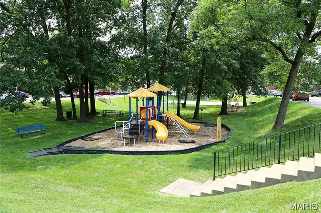 $165,000 | 10905 Carroll Wood Way, St. Louis, MO 63128