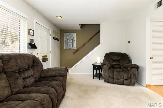 $165,000 | 10905 Carroll Wood Way, St. Louis, MO 63128