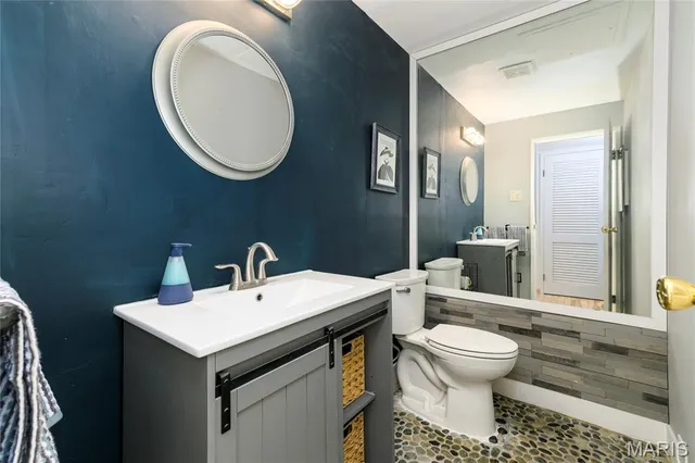 $165,000 | 10905 Carroll Wood Way, St. Louis, MO 63128