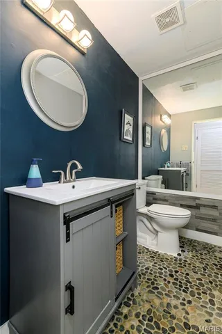 $165,000 | 10905 Carroll Wood Way, St. Louis, MO 63128