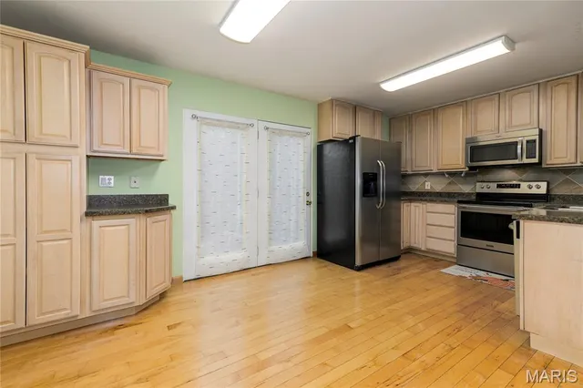 $165,000 | 10905 Carroll Wood Way, St. Louis, MO 63128