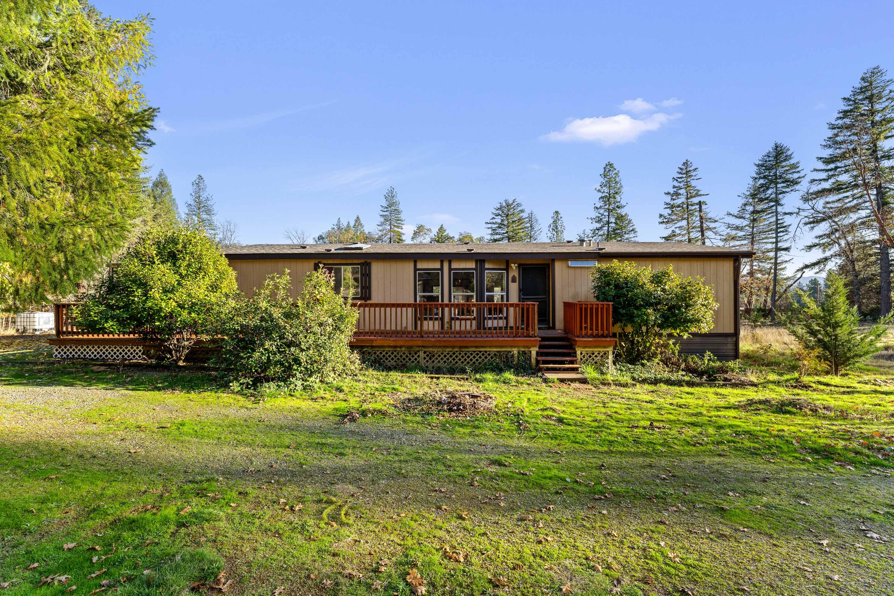1867 Draper Valley Road Selma, OR 97538 - Photo 1 of 30 EXT (8 of 16)