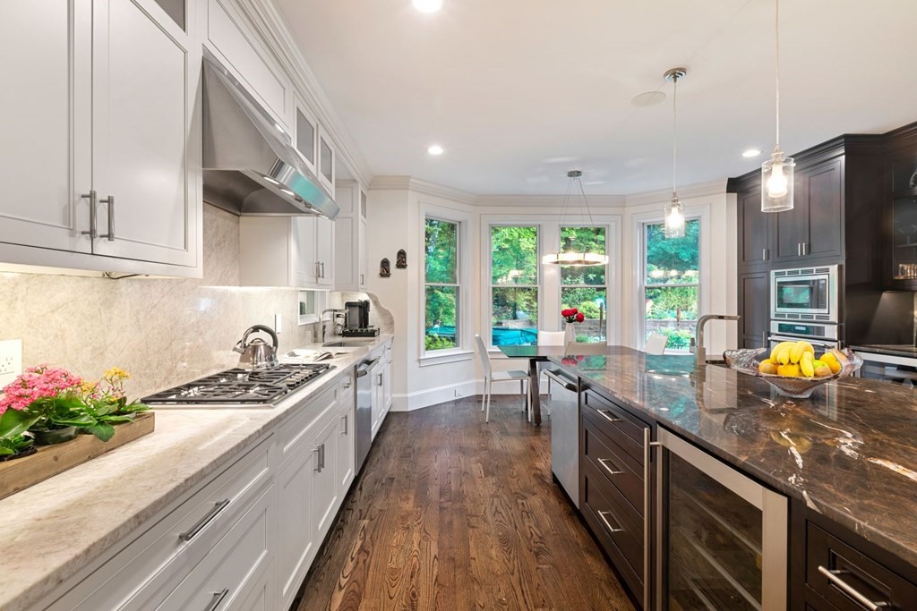 145 Hagen Road Newton, MA 02459 - Photo 6 of 33 Gallery Image 6