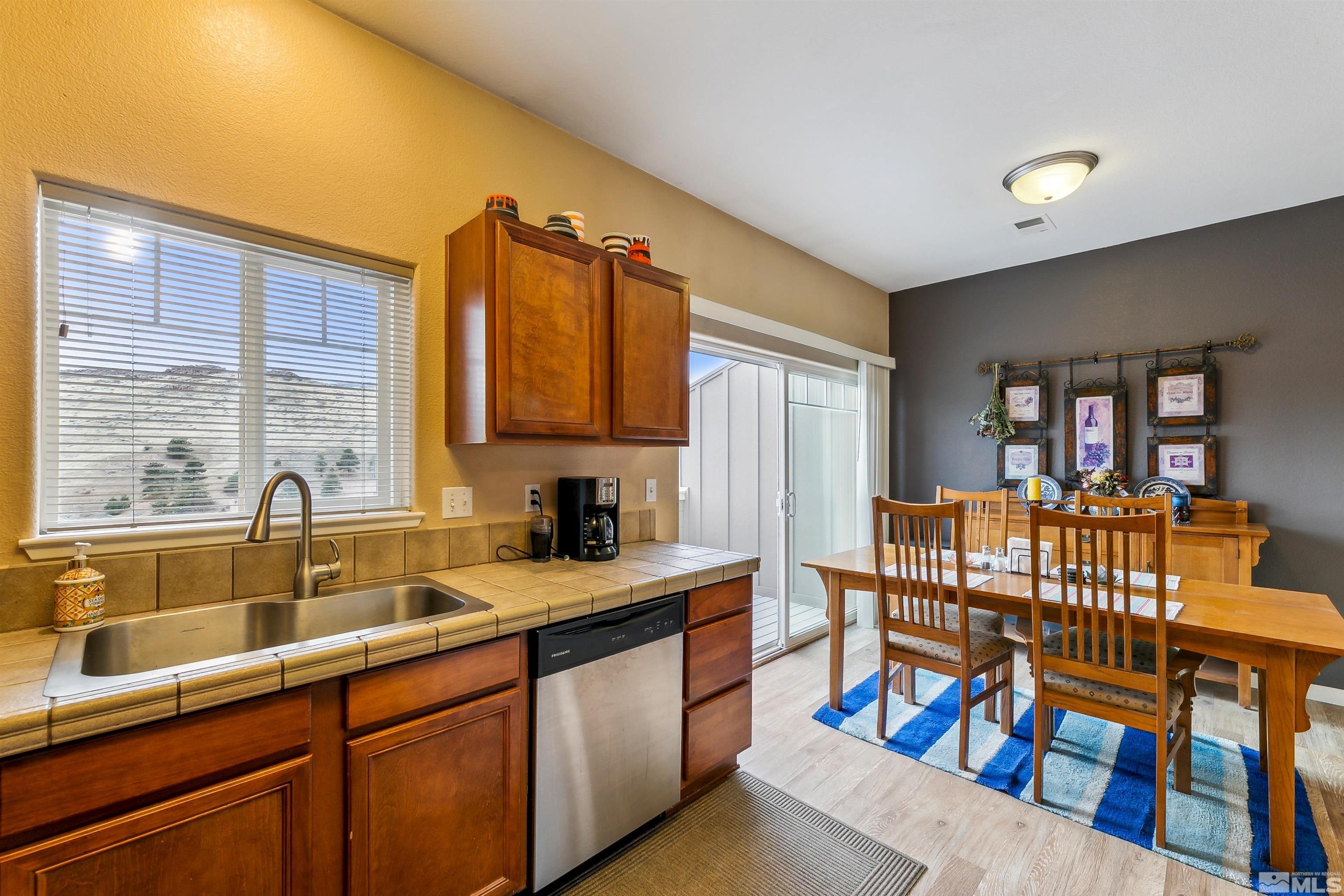 4209 Amber Marie Lane Reno, NV 89503 - Photo 7 of 20 Photo 7