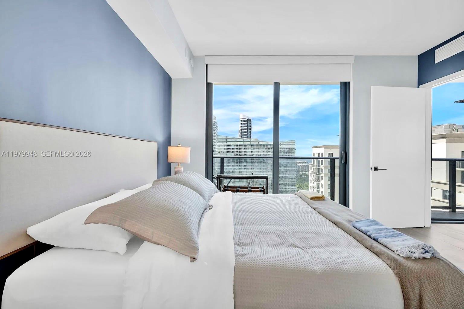 55 Southwest 9th Street, Unit 3306 Miami, FL 33130 - Photo 8 of 31