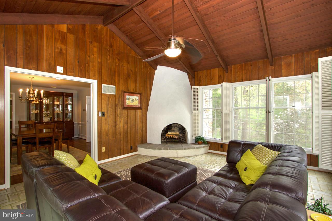 13411 Bladon Road Phoenix, MD 21131 - Photo 14 of 30 Sun Room
