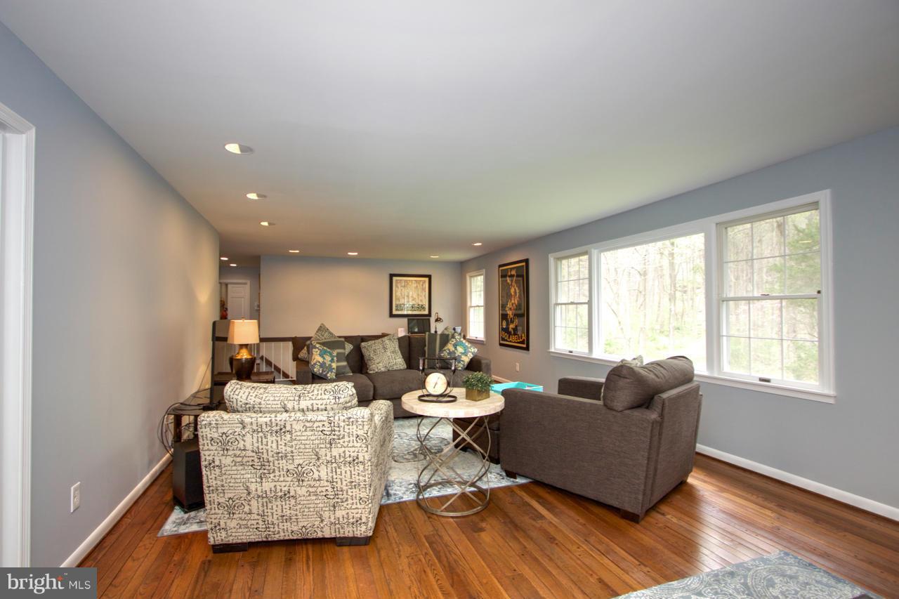 13411 Bladon Road Phoenix, MD 21131 - Photo 7 of 30 Family Room