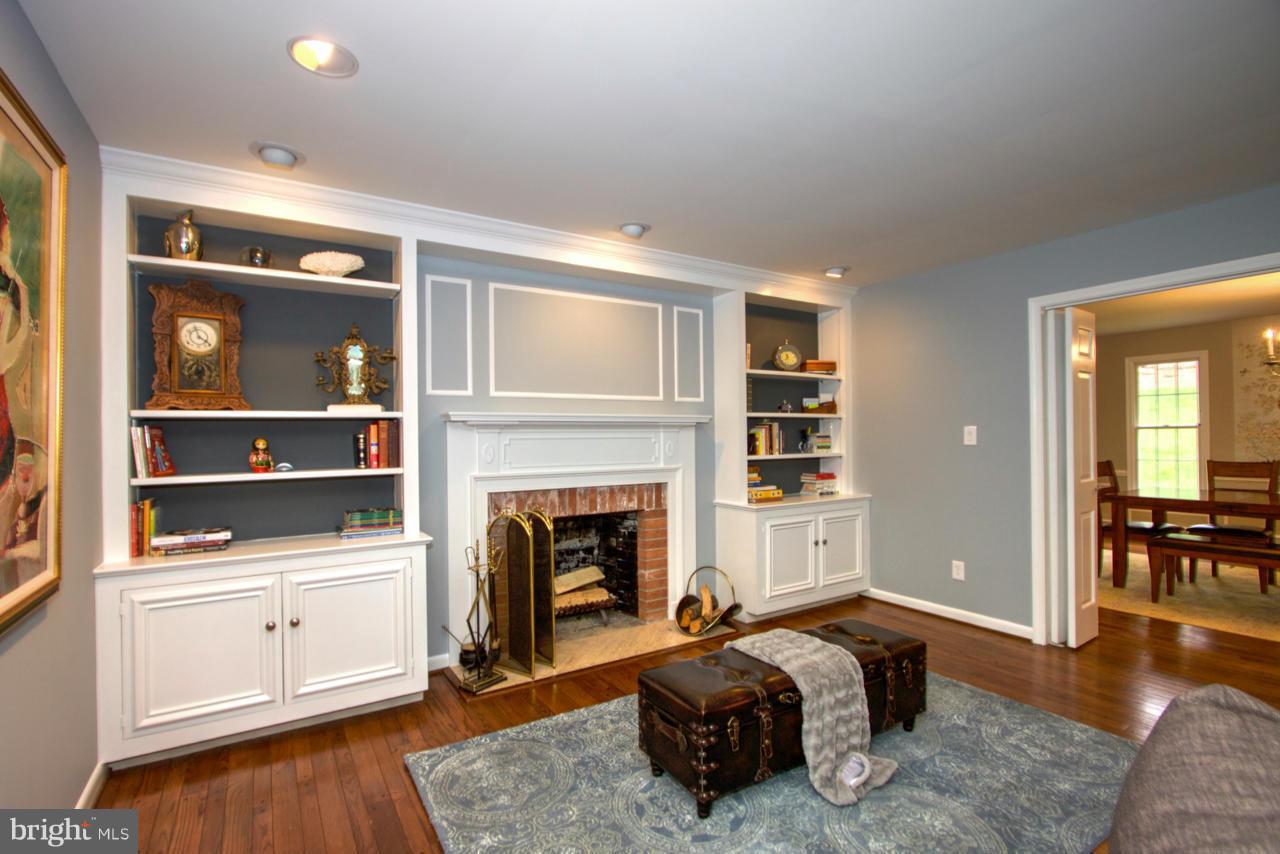 13411 Bladon Road Phoenix, MD 21131 - Photo 8 of 30 Family Room