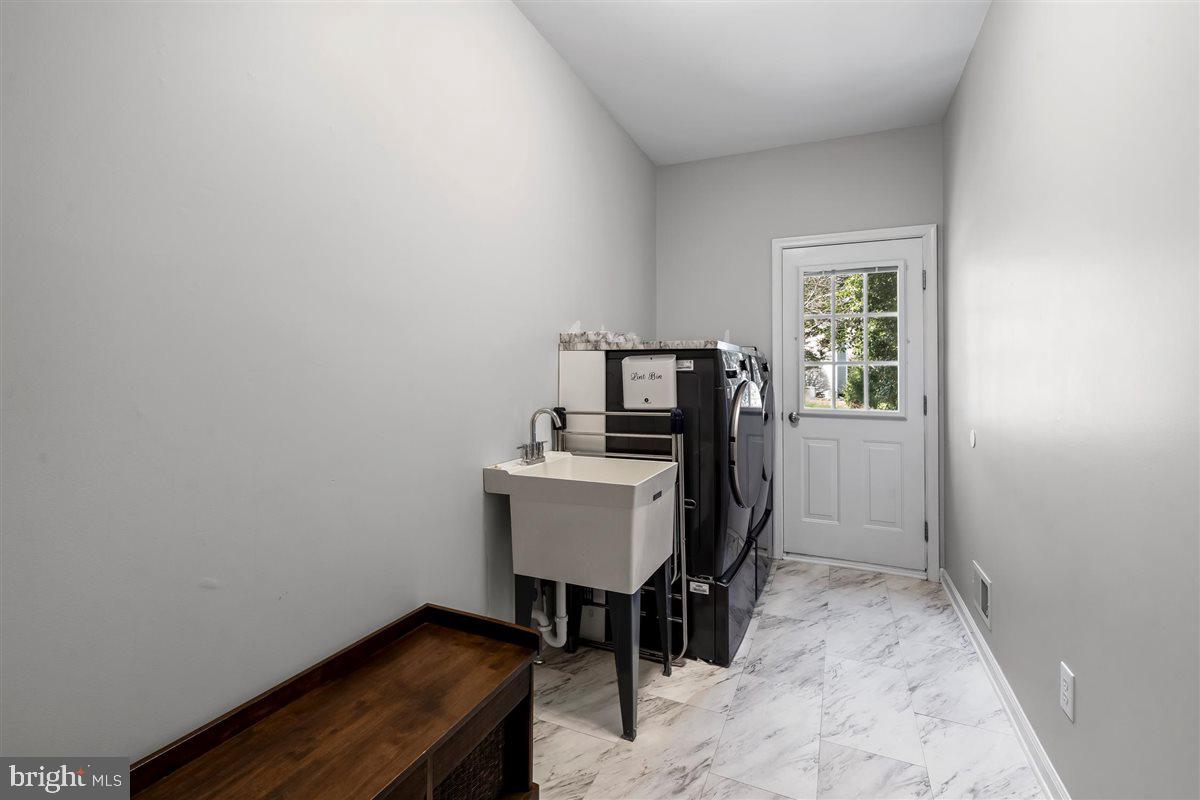 204 4 In Hand Court West Chester, PA 19382 - Photo 28 of 61