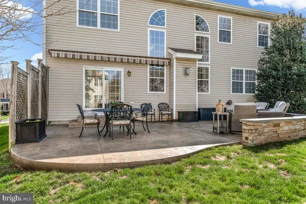 $995,000 | 204 4 In Hand Court, West Chester, PA 19382