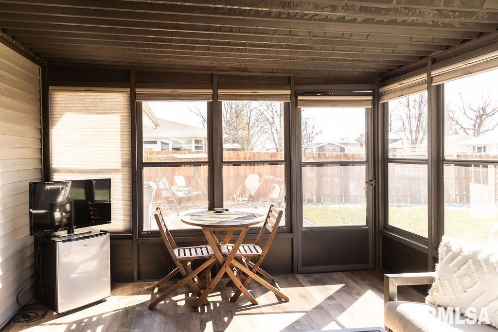 214 Pecan Street Canton, IL 61520 - Photo 12 of 44