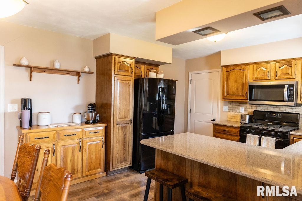 214 Pecan Street Canton, IL 61520 - Photo 24 of 44