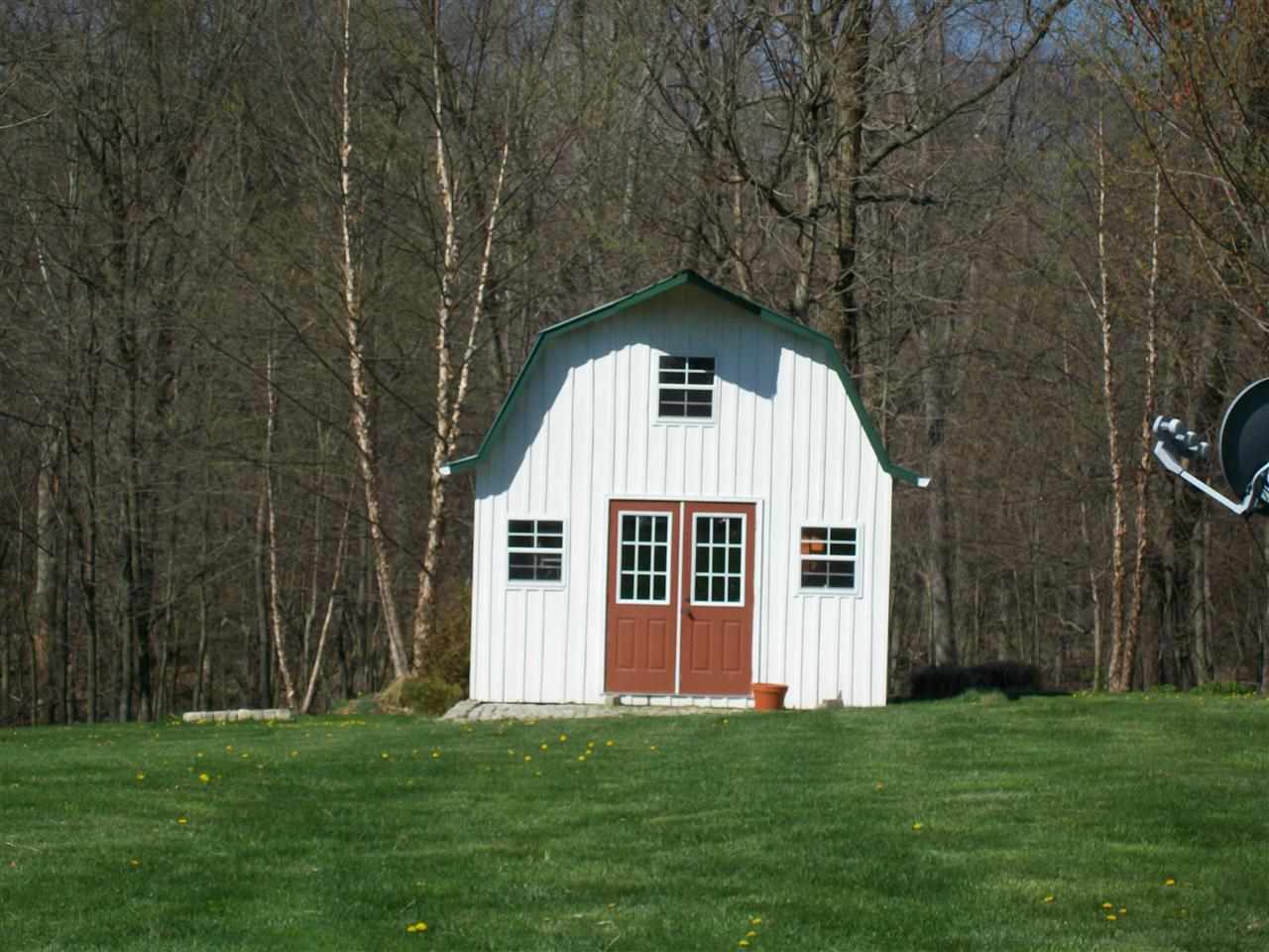 4381 Ridge Lane Washington, IN 47501 - Photo 4 of 21 Gallery Image 4