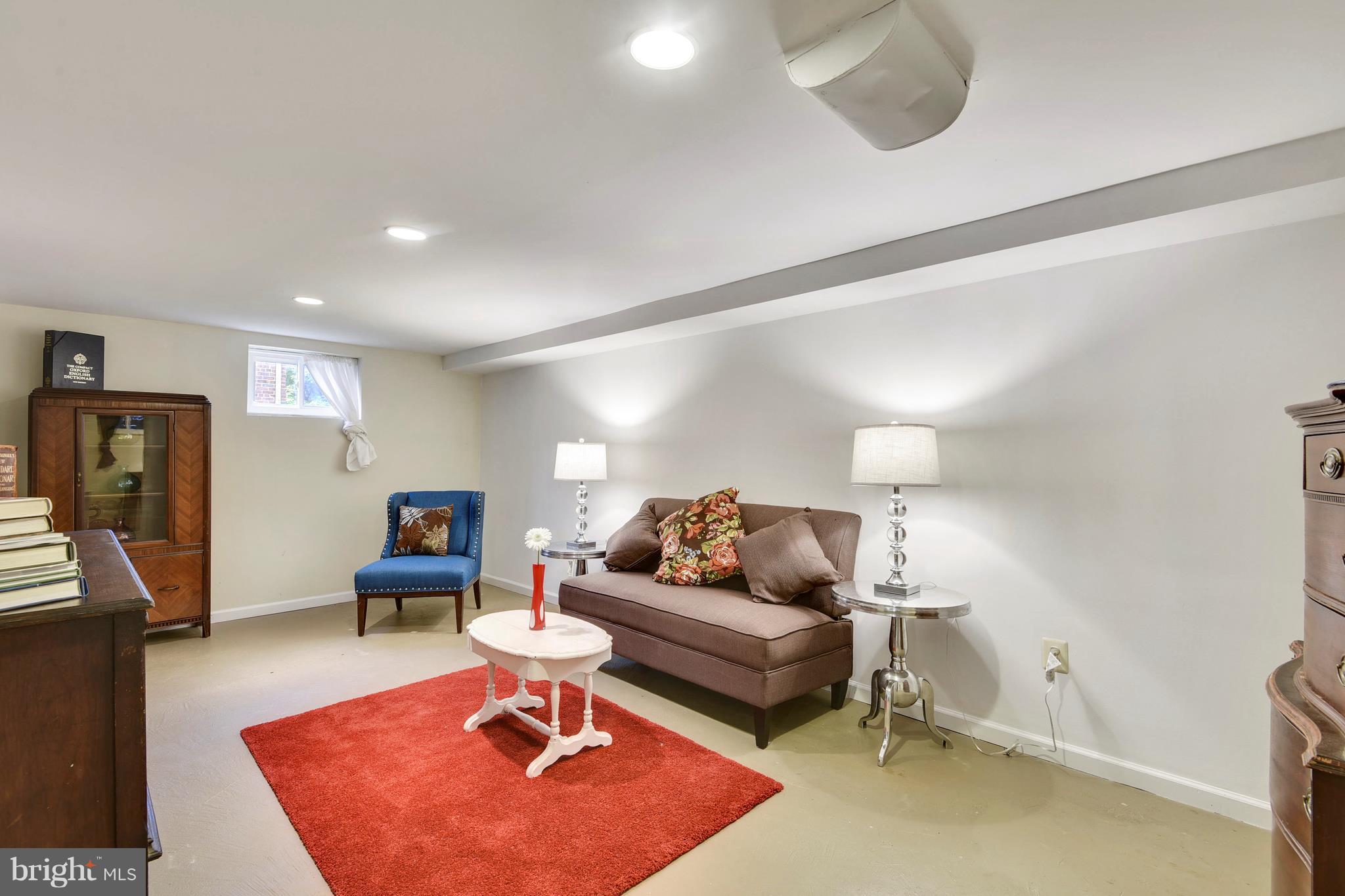 1504 Jasper Street Silver Spring, MD 20902 - Photo 13 of 29 Family Room