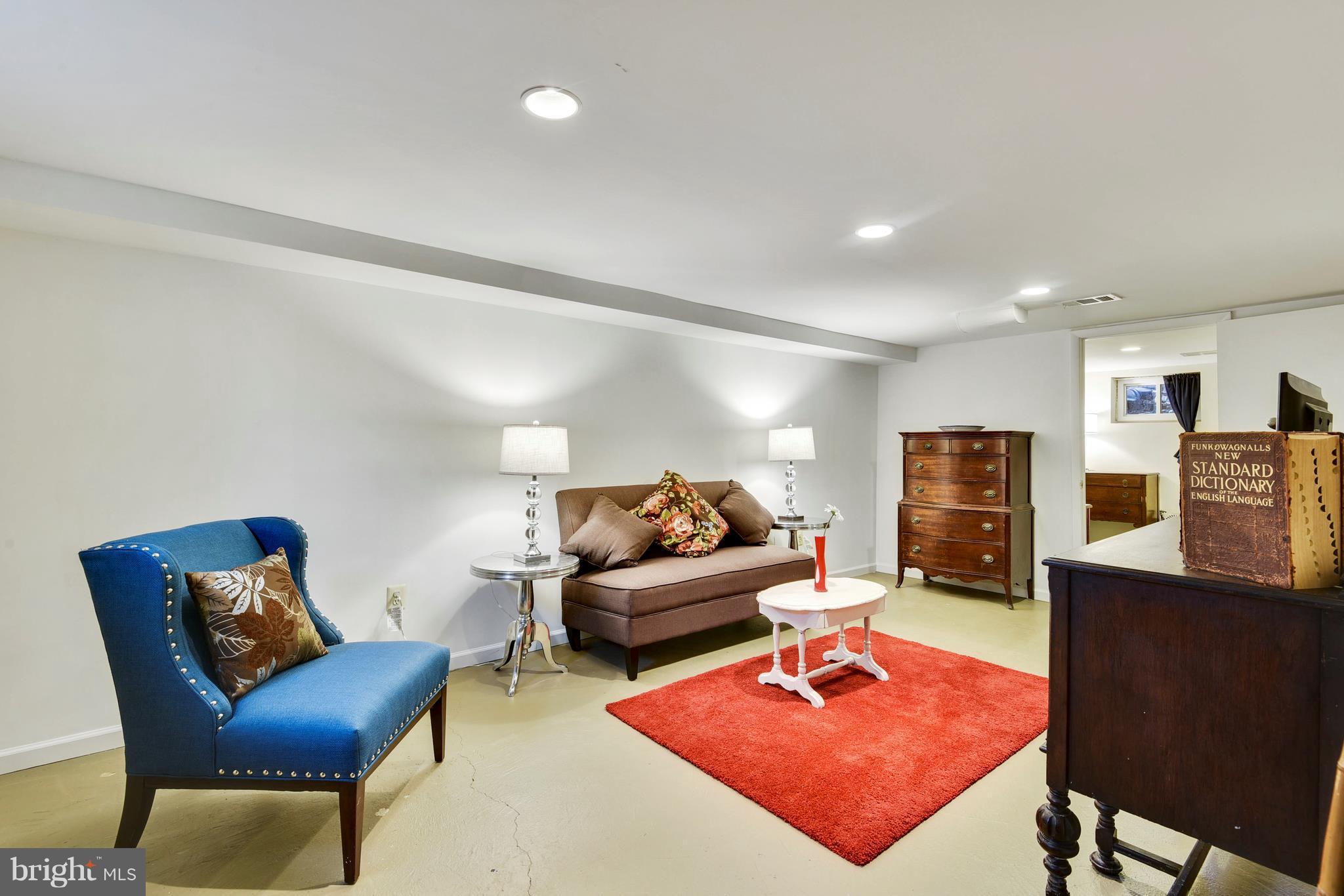 1504 Jasper Street Silver Spring, MD 20902 - Photo 16 of 29 Family Room