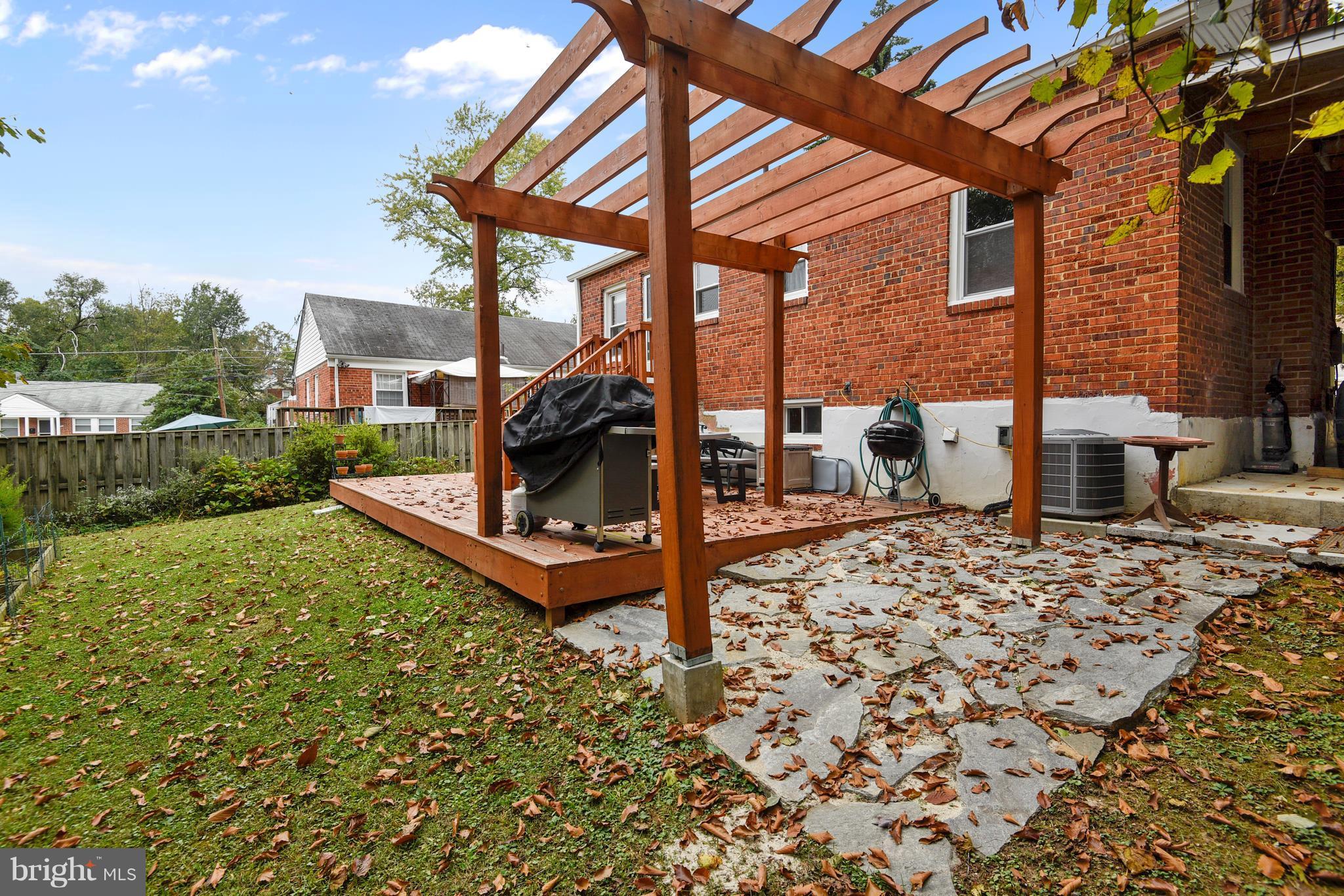 1504 Jasper Street Silver Spring, MD 20902 - Photo 26 of 29 Patio & Deck