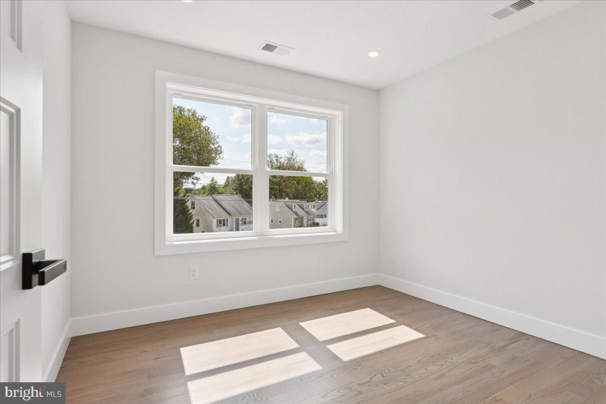 288 Clamer Road Ewing, NJ 08628 - Photo 27 of 33