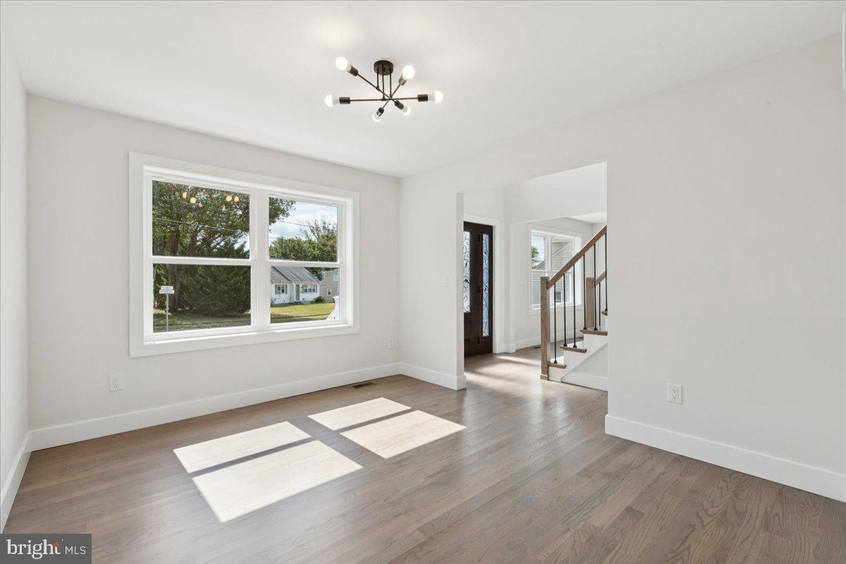 288 Clamer Road Ewing, NJ 08628 - Photo 7 of 33