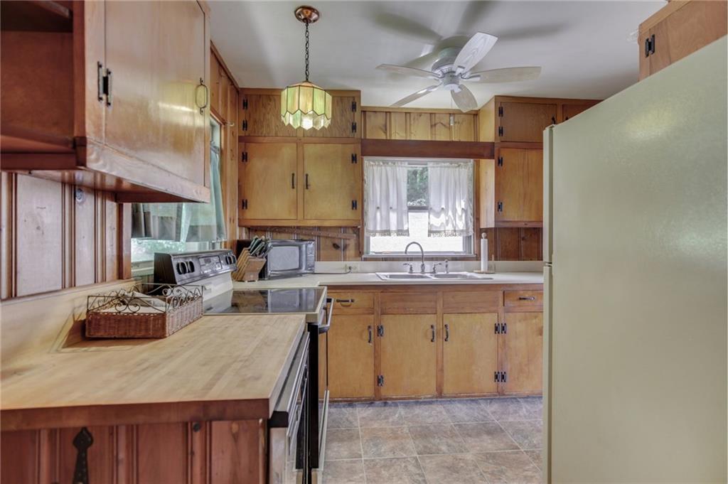 1016 Freeman Ridge Road Nashville, IN 47448 - Photo 15 of 36