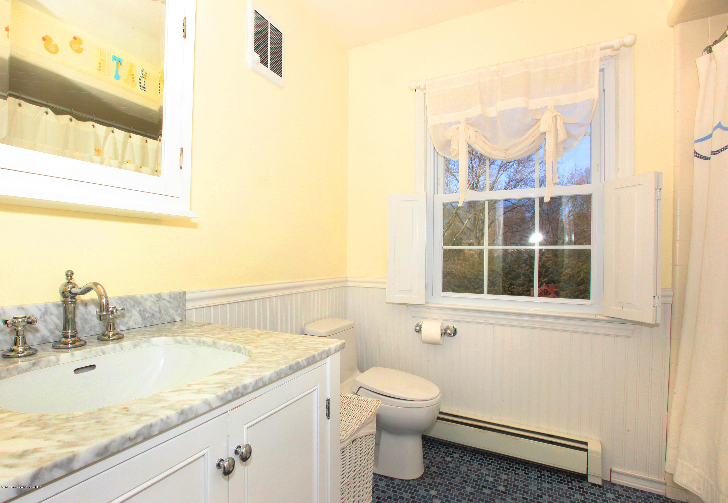 80 Dwight Road Middletown, NJ 07748 - Photo 13 of 18 IMG_2804.JPG