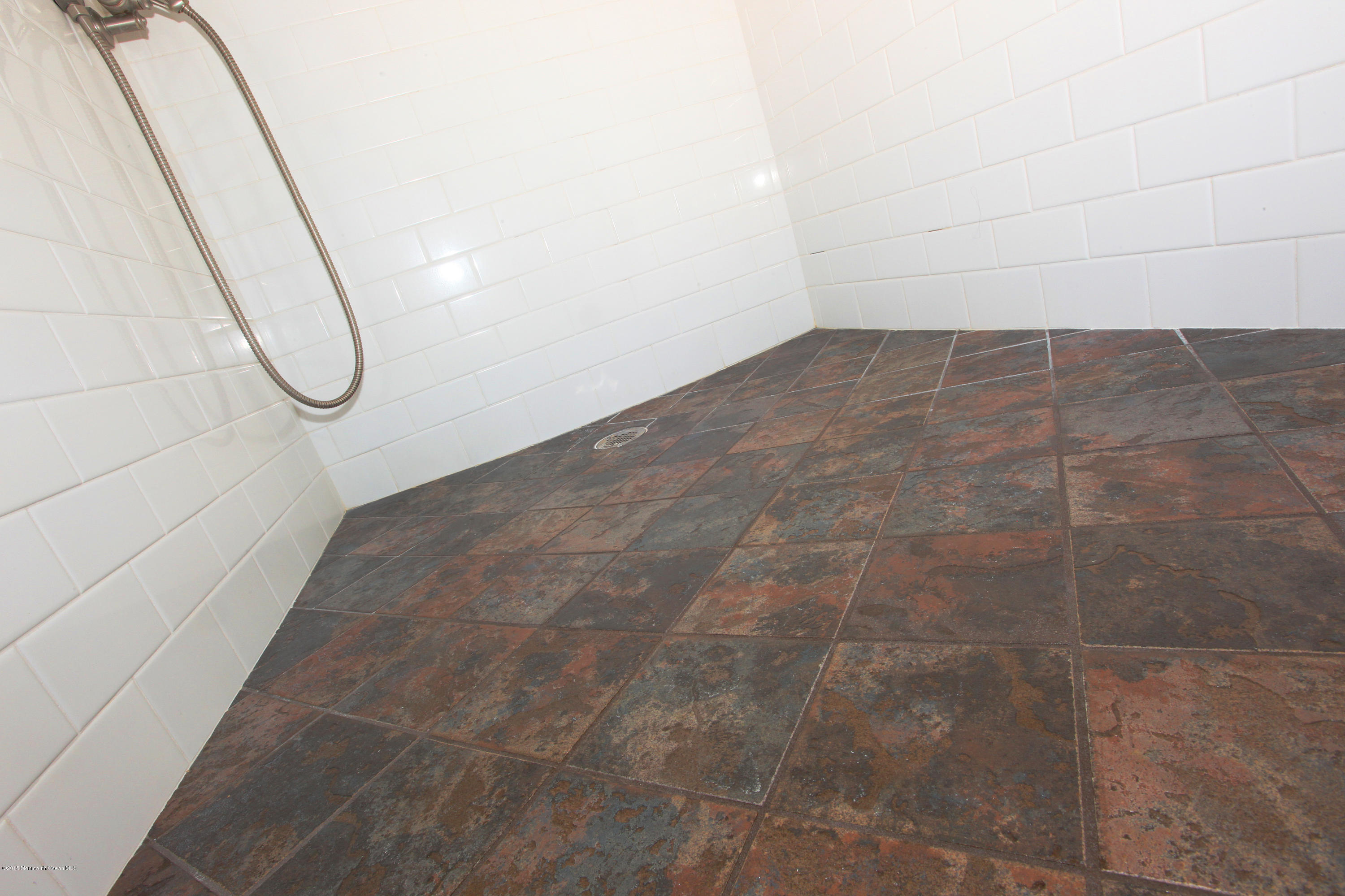 80 Dwight Road Middletown, NJ 07748 - Photo 16 of 18 IMG_2820.JPG