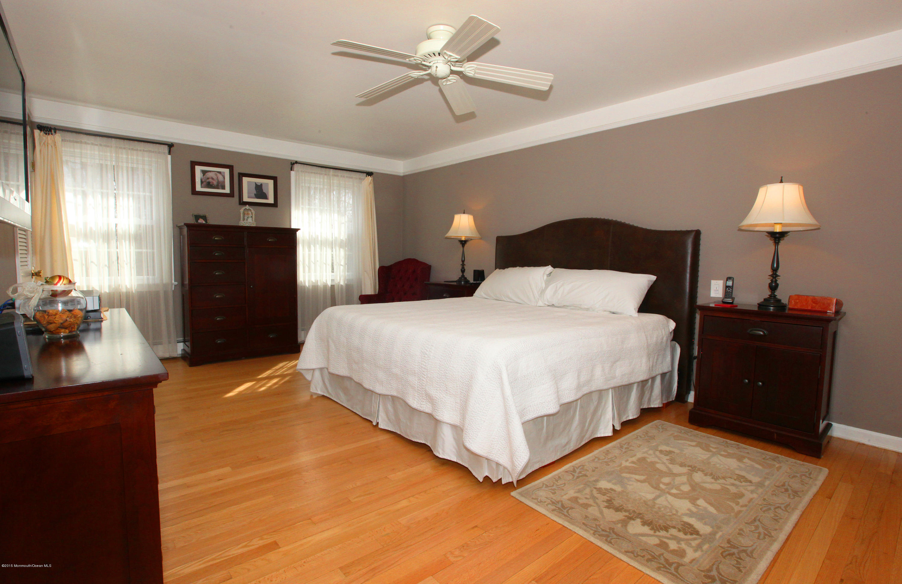 80 Dwight Road Middletown, NJ 07748 - Photo 18 of 18 IMG_2806.JPG