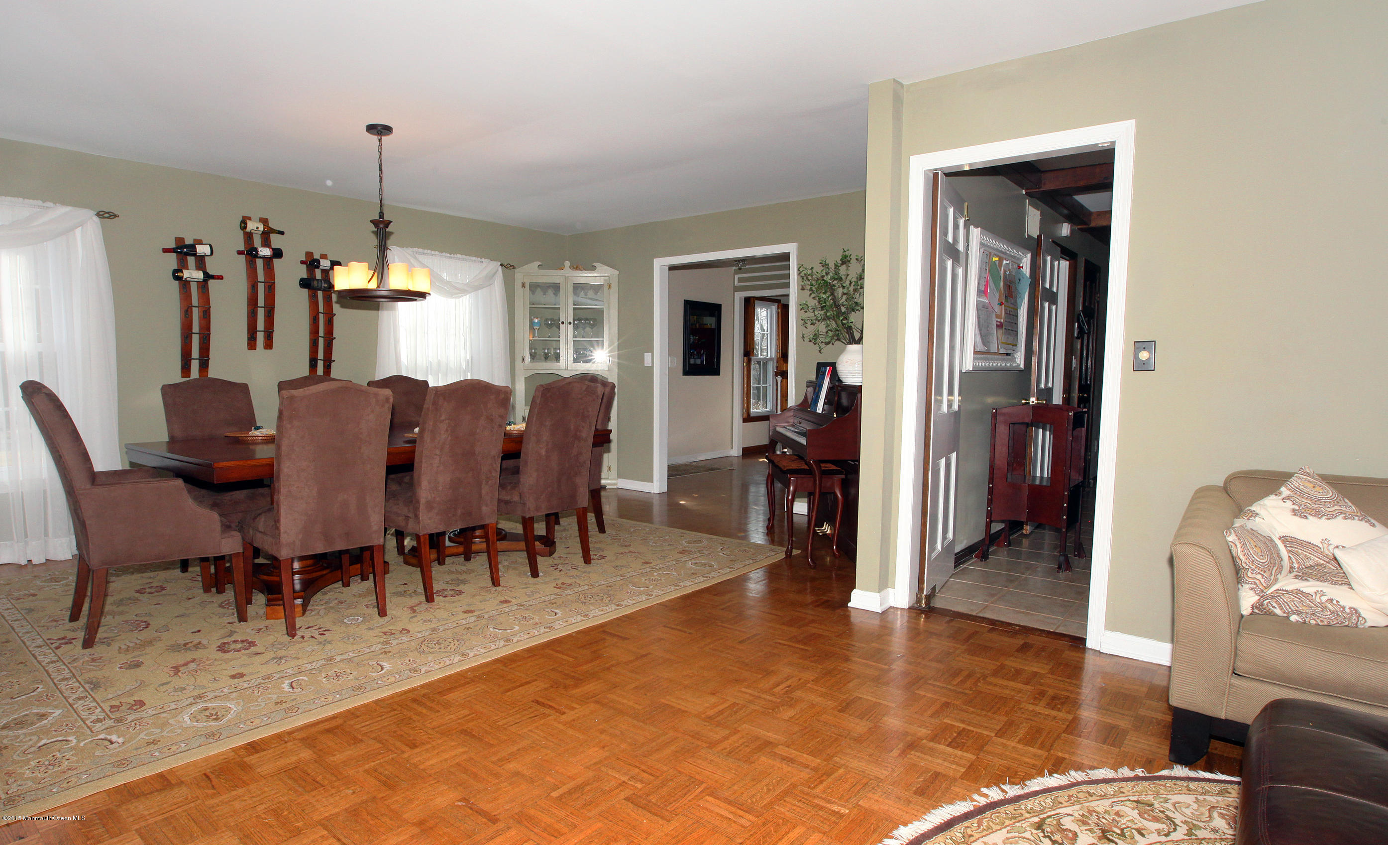 80 Dwight Road Middletown, NJ 07748 - Photo 9 of 18 IMG_2776.JPG