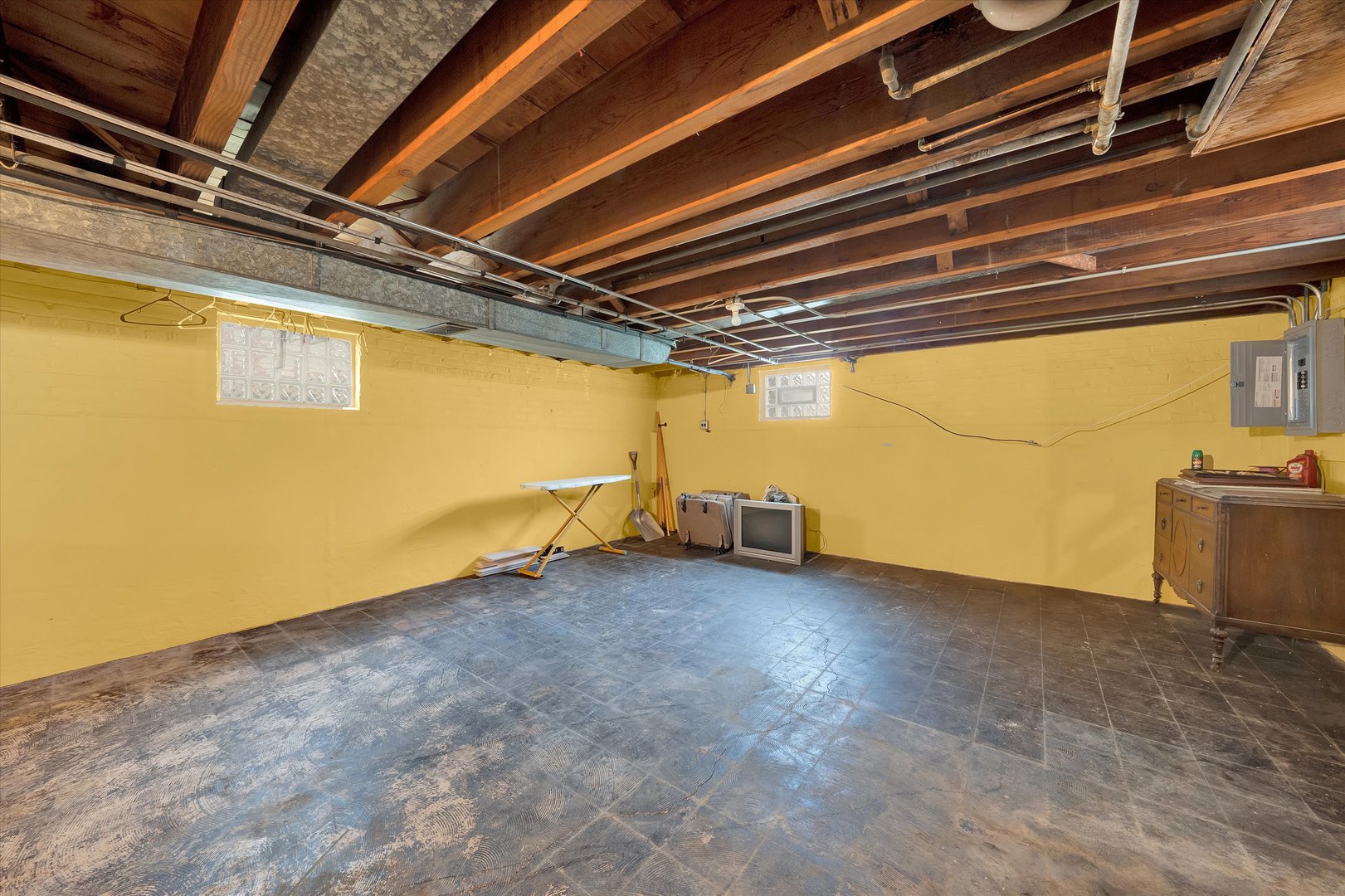 3933 West 58th Street Chicago, IL 60629 - Photo 23 of 32 a view of small space