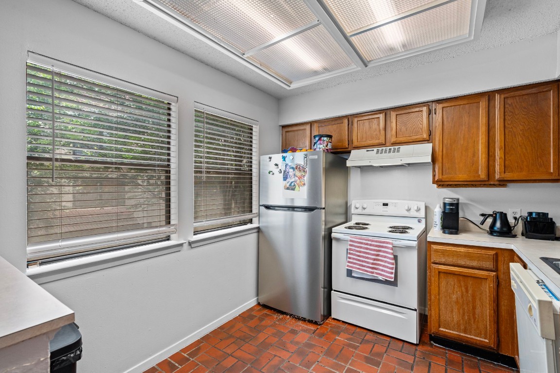 2110 Rio Grande Street, Unit 207 Austin, TX 78705 - Photo 12 of 35