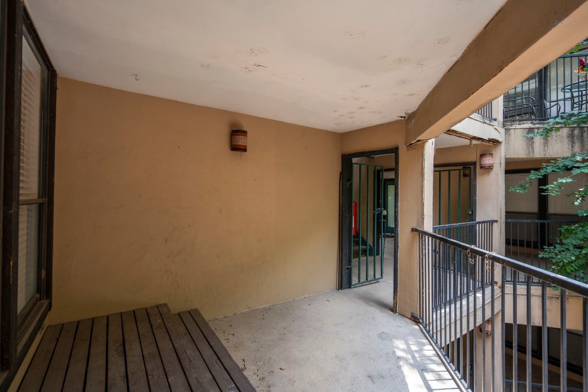 2110 Rio Grande Street, Unit 207 Austin, TX 78705 - Photo 8 of 35