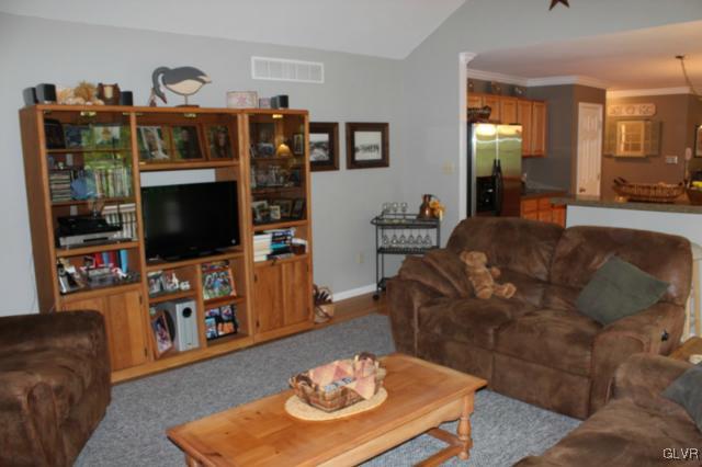 277 Pin Oak Road, Unit 502 Stroudsburg, PA 18360 - Photo 14 of 43