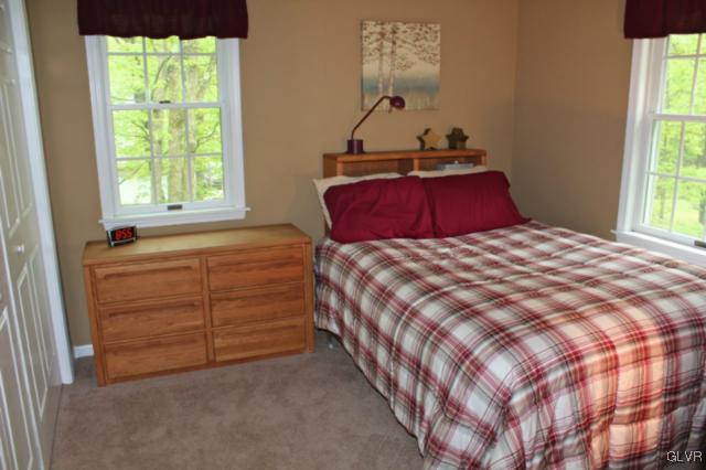 277 Pin Oak Road, Unit 502 Stroudsburg, PA 18360 - Photo 18 of 43